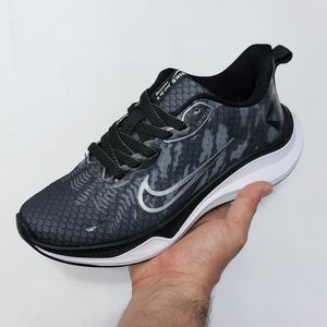 خرید انلاین کتونی نایک زوم ابلق Nike Zoom pied