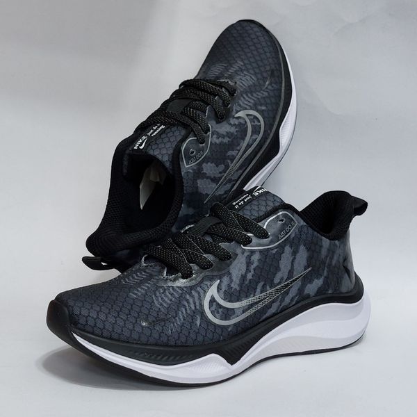 کتونی نایک زوم رانینگ Nike Zoom pied