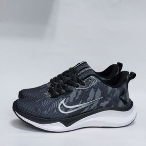 فروش اینترنتی کتونی نایک زوم ابلق Nike Zoom pied