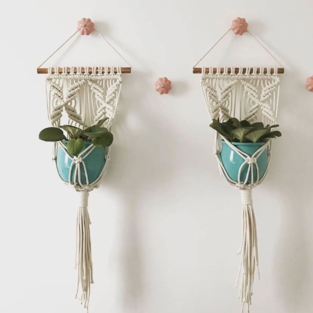 فروش اینترنتی اویز گلدان دو عددی مکرومه مناسب دکور مدرن