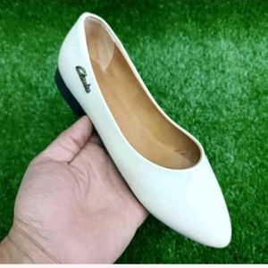 خرید اینترنتی کفش کالج زنانه مدل کلارک پاخور ساده و شیک