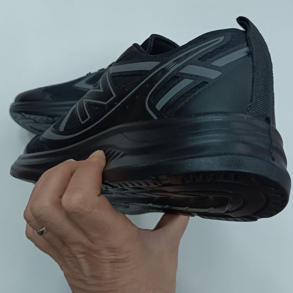 کتونی مردانه نیوبالانس بزرگ پا مشکی کیفیت بالا سایز 45،46،47