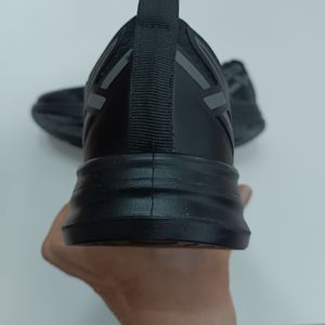 قیمت کتونی مردانه نیوبالانس بزرگ پا مشکی کیفیت بالا