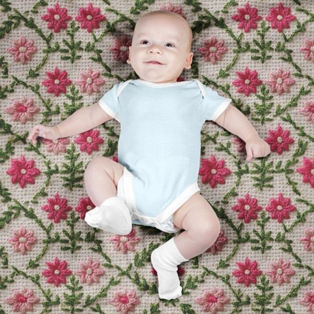 مشخصات پارچه مخمل روبالشی پارچه باما طرح سه بعدی گل بافتنی کد 5013979