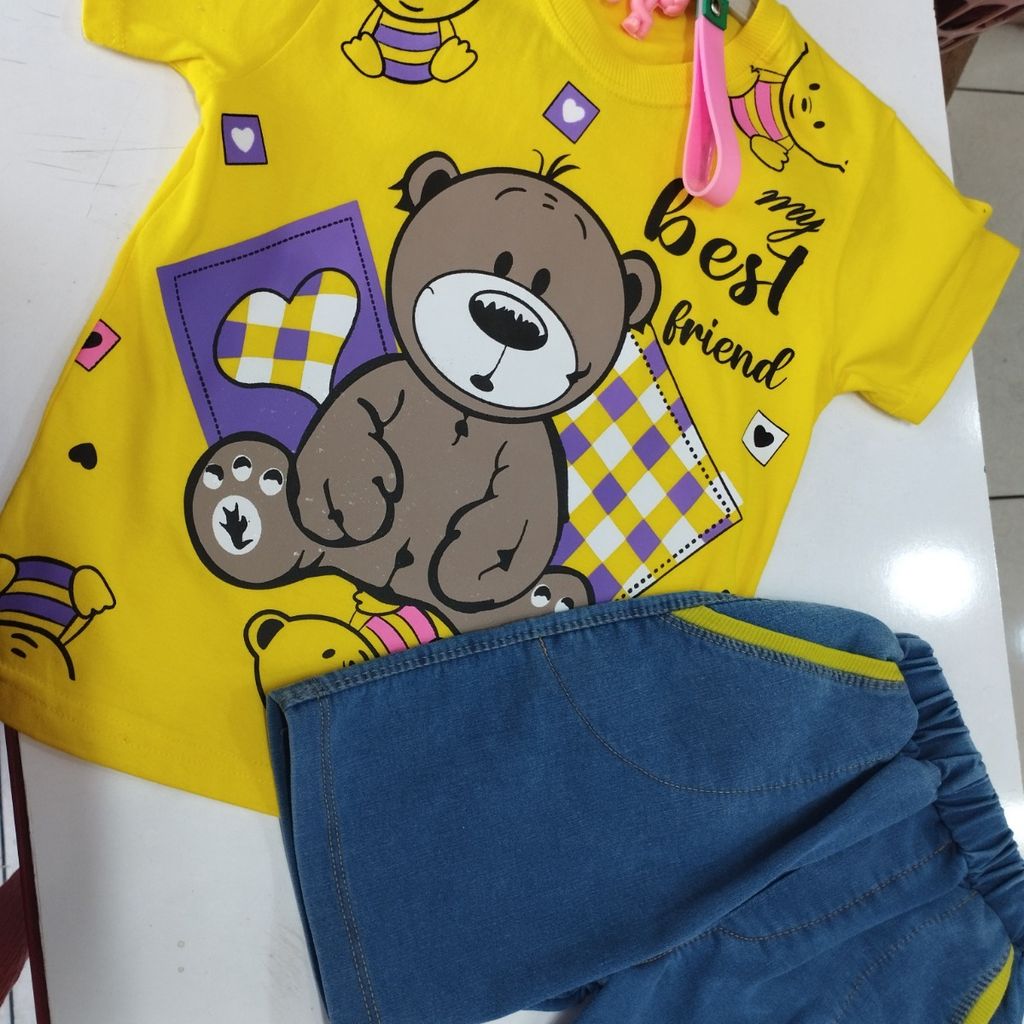 خرید آنلاین ست تیشرت شلوارک طرح لی