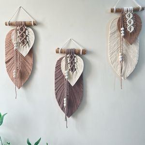 دیوارکوب برگ مکرومه مدرنیته طرح گلرخ