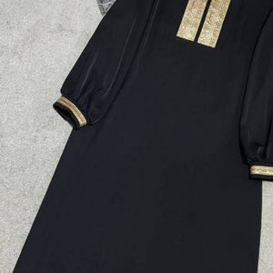 خرید اینترنتی عبایی بلند شیک