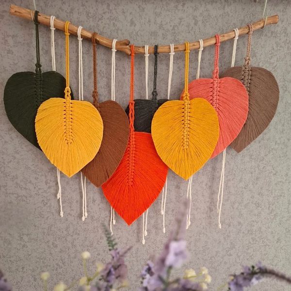 دیوارکوب‌برگ مکرومه بافی طرح گلناز