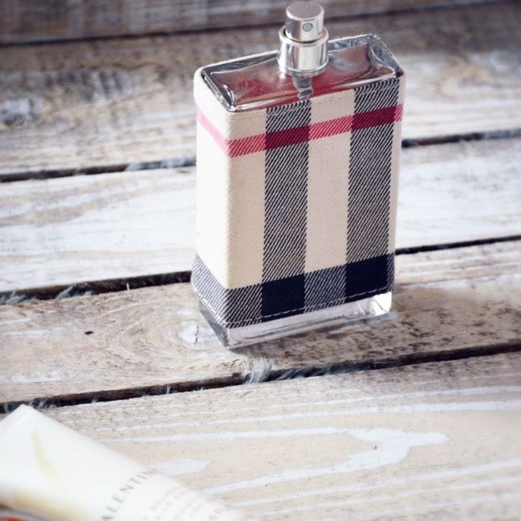 مشخصات تستر عطر ادکلن باربری لندن زنانه کددار | Burberry London