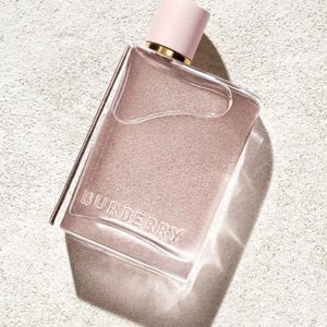 خرید اینترنتی تستر عطر ادکلن باربری هر ادوپرفیوم زنانه | Burberry Her Eau de Parfum