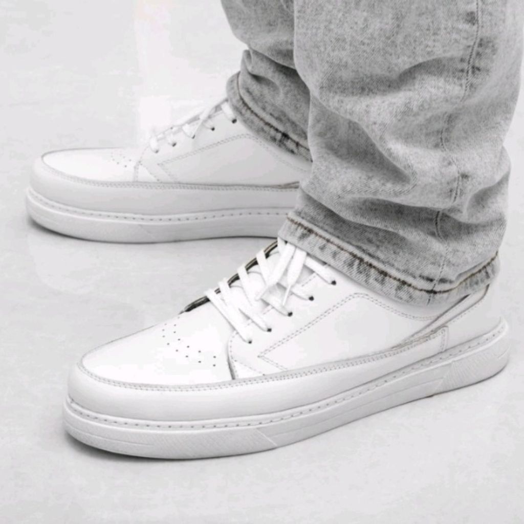 خرید آنلاین کفش اسپرت مردانه مدل میلاد رنگ سفید تمام