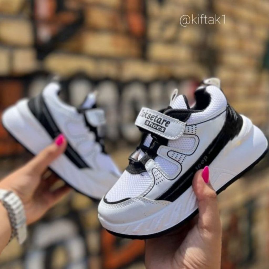 فروش اینترنتی کفش اسپرت دخترانه