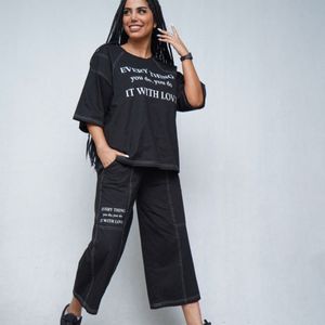 ست تیشرت باکسی و شلوارک