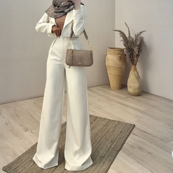 کت شلوار(OT) اردیبهشت