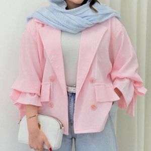 فروش اینترنتی کت زنانه تک پرهان