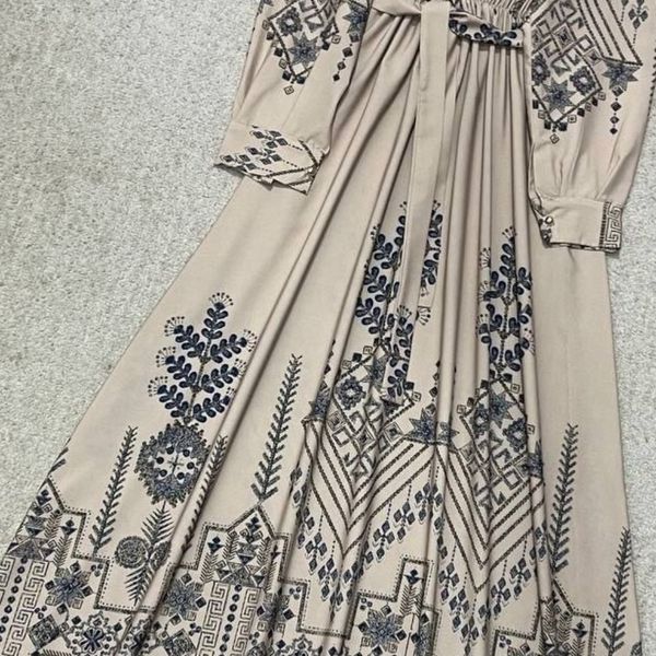 پیراهن سنتی ساحلی