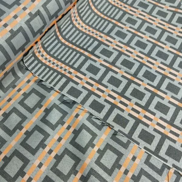 پارچه زیر سفره ای چکاوک