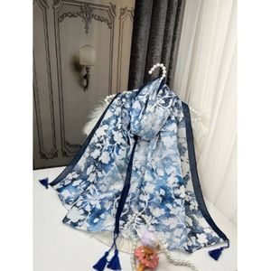 خرید اینترنتی شال نخی قواره 188*68 نخ سیااسکارف مدل گل یخ