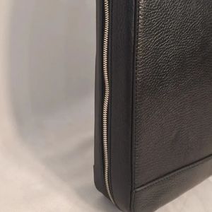 خرید انلاین کیف اداری چرم طبیعی