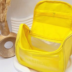 فروش اینترنتی کیف آرایشی واشبگ بیضی رنگ زرد سایز بزرگ WASHBAG