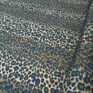 3. پارچه حریر کرپ پلنگی 2