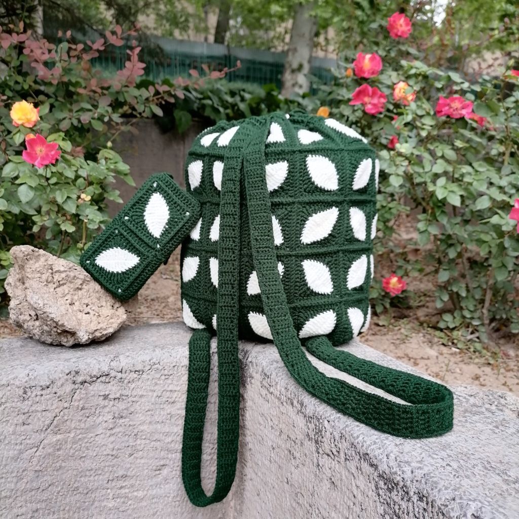 قیمت کوله‌پشتی و جاموبایلی طرح برگ 0501