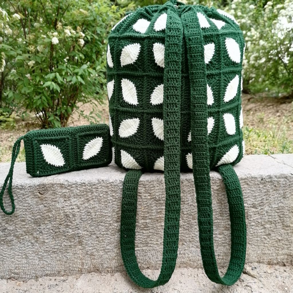 خرید انلاین کوله‌پشتی و جاموبایلی طرح برگ 0501