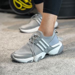 کفش کتونی اسپرت