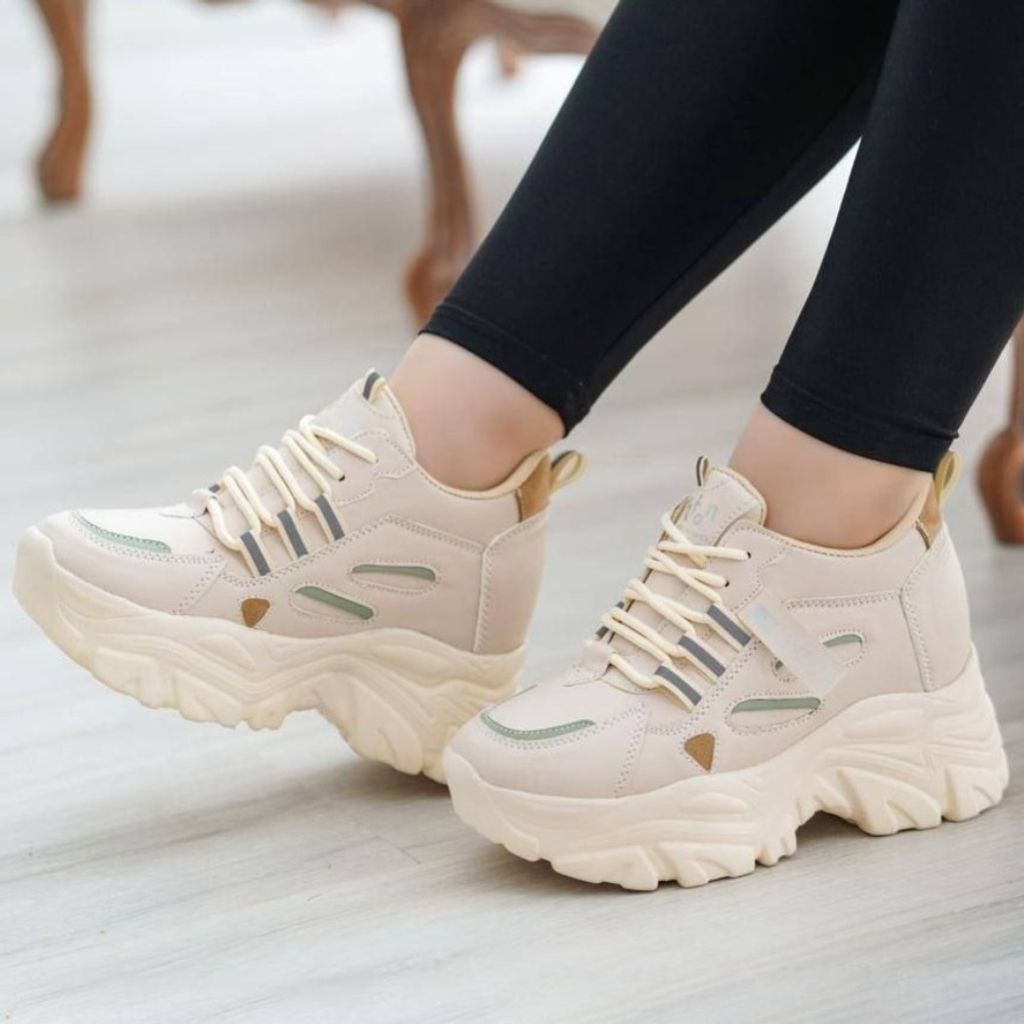 خرید انلاین کفش اسپرت مدل مگا