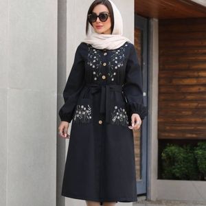 پیراهن زنانه طرح گلدوزی نهال