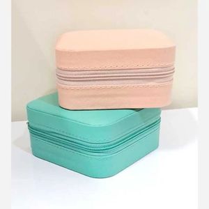 خرید انلاین جعبه جواهرات مسافرتی لوکس