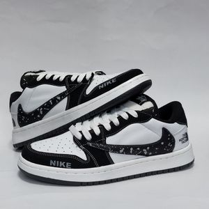 فروش اینترنتی کتونی نایک ترویس کاستوم نورث فیس جدید Nike Travis