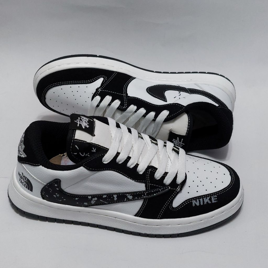 قیمت کتونی نایک ترویس کاستوم نورث فیس جدید Nike Travis