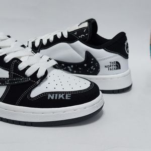 قیمت ارزان کتونی نایک ترویس کاستوم نورث فیس جدید Nike Travis