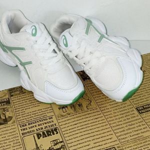 خرید انلاین کفش کتونی آسیکس اسپرت