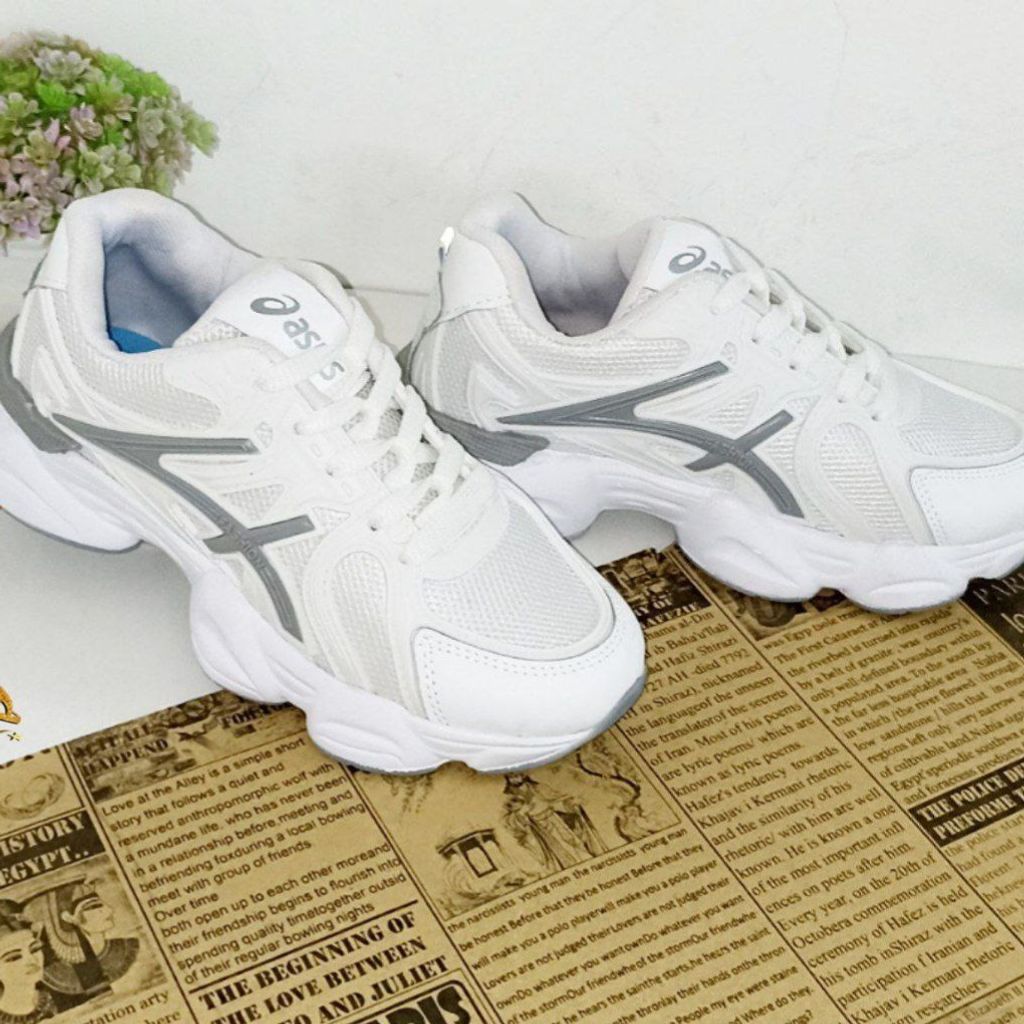 مشخصات کفش کتونی آسیکس اسپرت