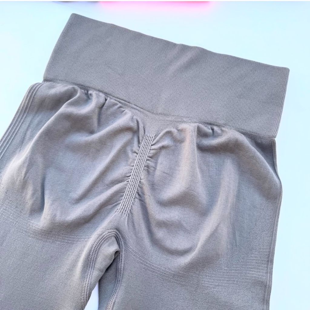 خرید اینترنتی لگ سیملس زنانه