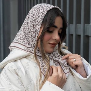 مینی اسکارف موکا