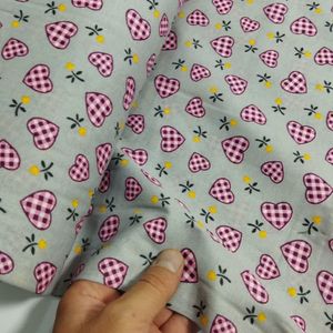 خرید اینترنتی پارچه آشپزخانه طرح قلبی