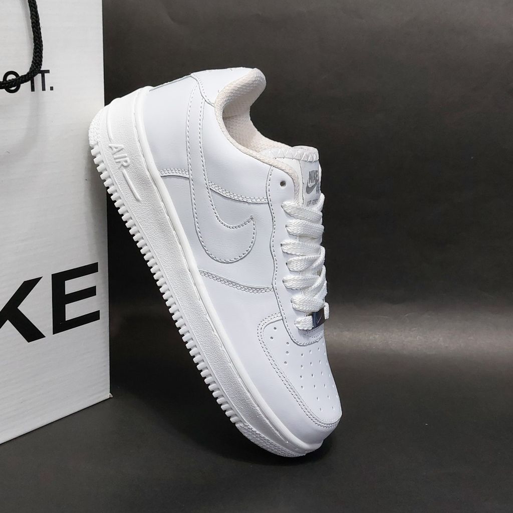 خرید آنلاین کتونی نایک ایرفورس Nike Airforce1