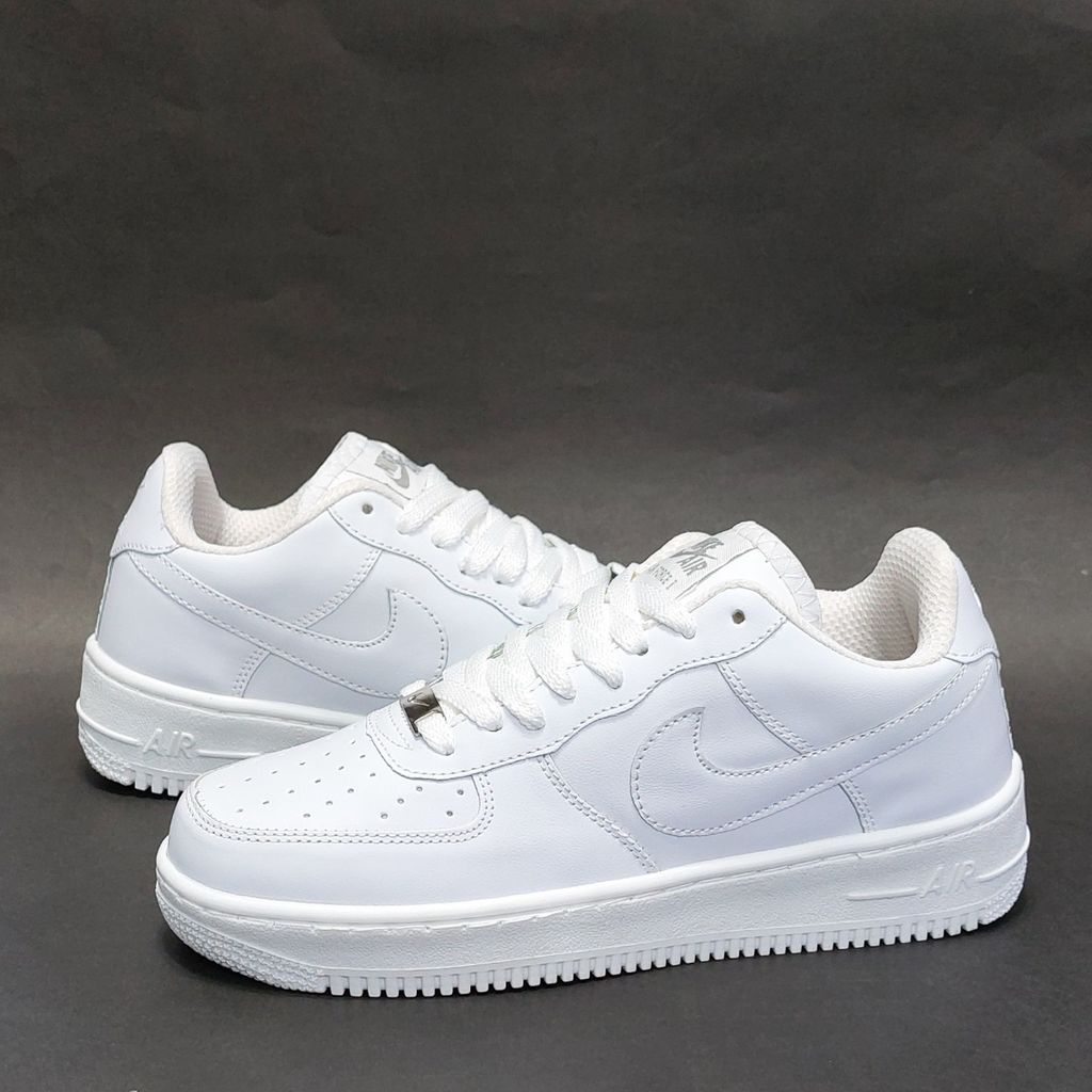 خرید اینترنتی کتونی نایک ایرفورس Nike Airforce1