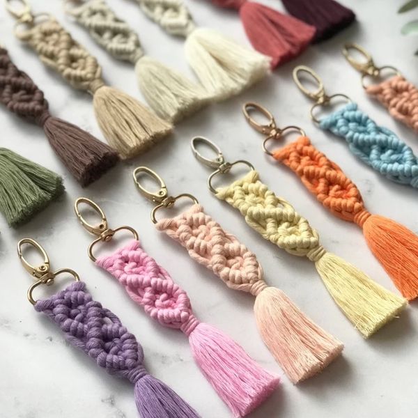 جاسوییچی دخترانه مکرومه طرح فانتزی