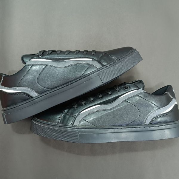 کتونی مردانه برشکا مشکی کیفیت بالا(تخفیف خورده)