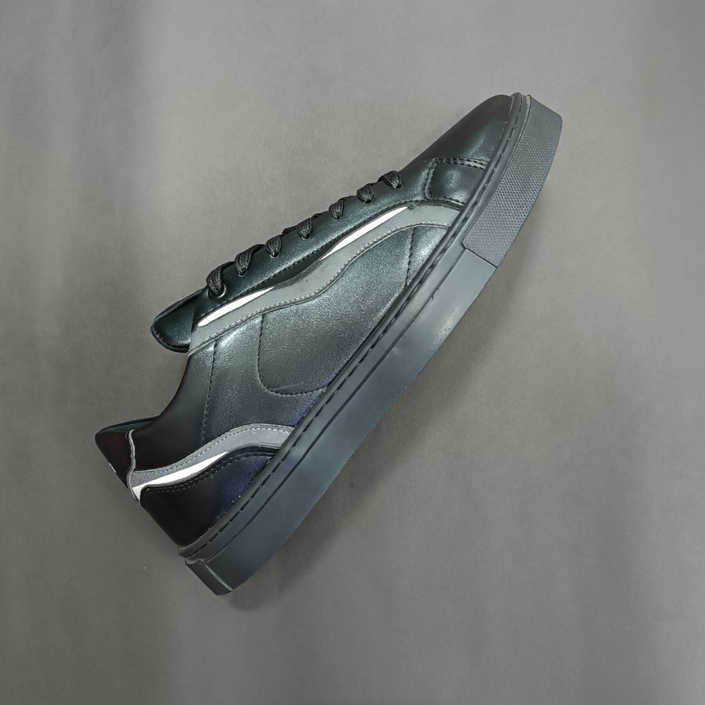 قیمت ارزان کتونی مردانه برشکا مشکی کیفیت بالا