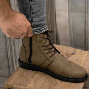 خرید اینترنتی نیم بوت مردانه بندی زیپی مدل پیکاسو رنگ کرم