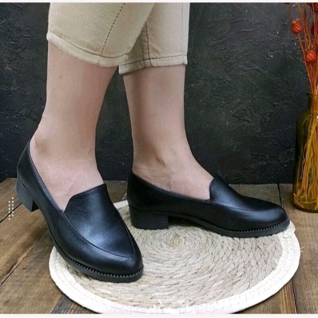 خرید انلاین کفش زنانه کالج زنانه مدل ساده