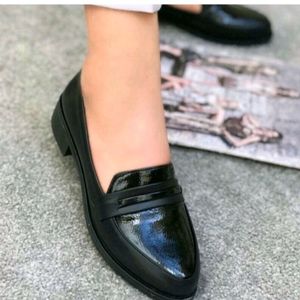 کفش زنانه کالج زنانه مدل ورنی رنگ مشکی