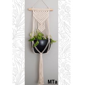 اویز گلدان مکرومه بافی طرح مهبافت