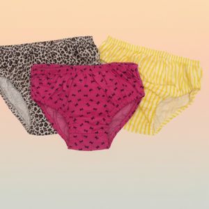 مشخصات شورت نخی زنانه