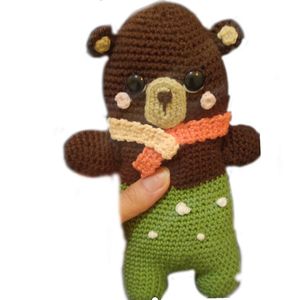 عروسک بافتنی خرس تخت